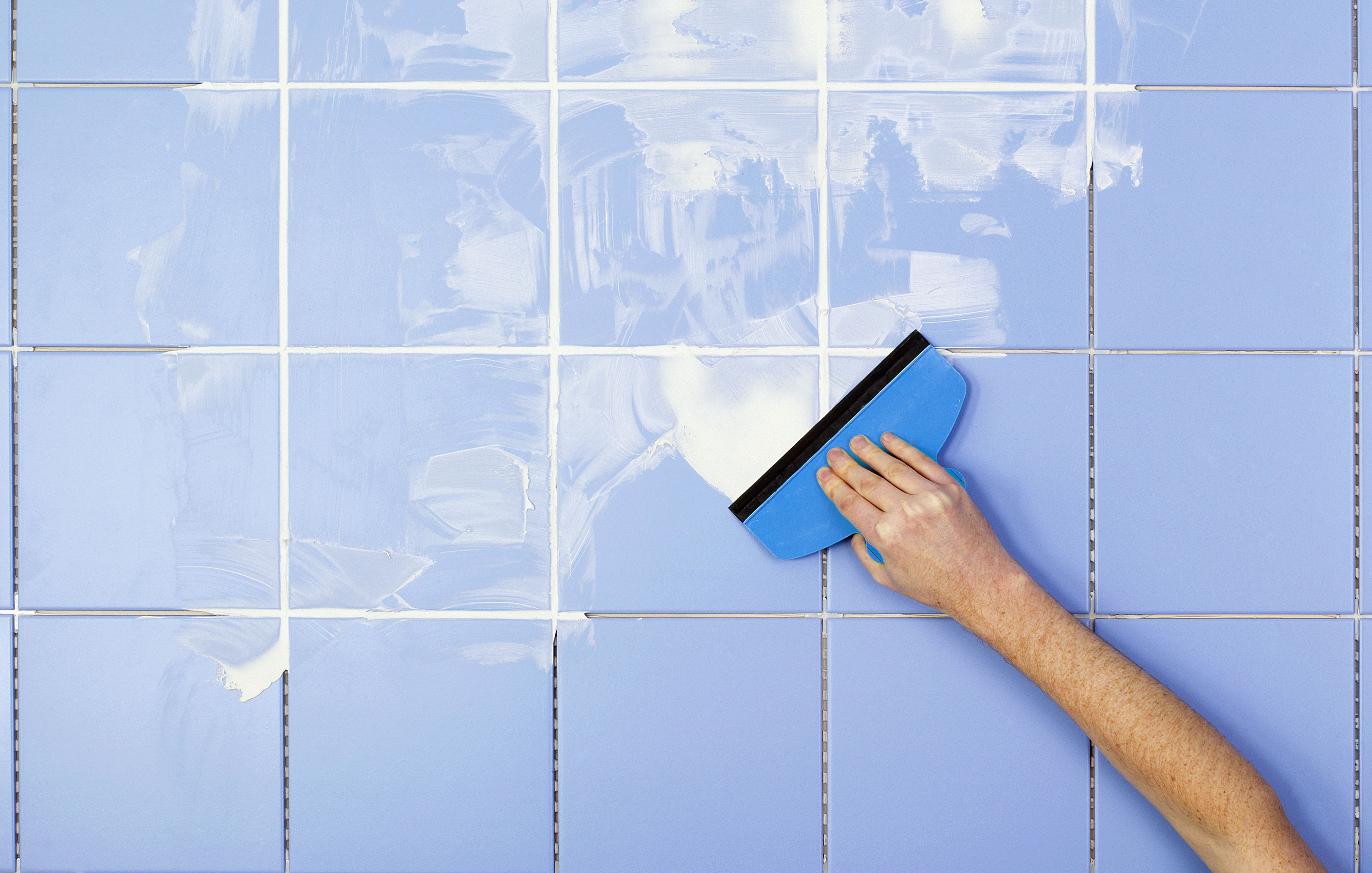 Освежение ремонта в ванной комнате без замены плитки