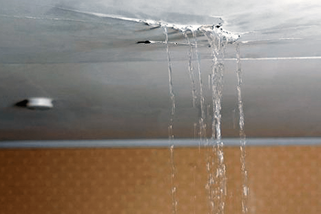 Конденсат на потолке: как устранить быстро и навсегда